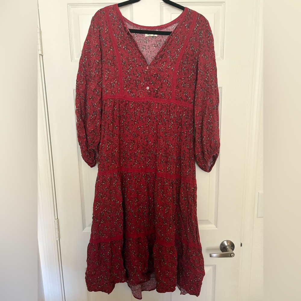 Max Studio Red Floral Long Sleeve Dress